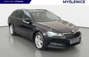Używany samochód marki Škoda, model Superb, rocznik 2021, przebieg 142400km