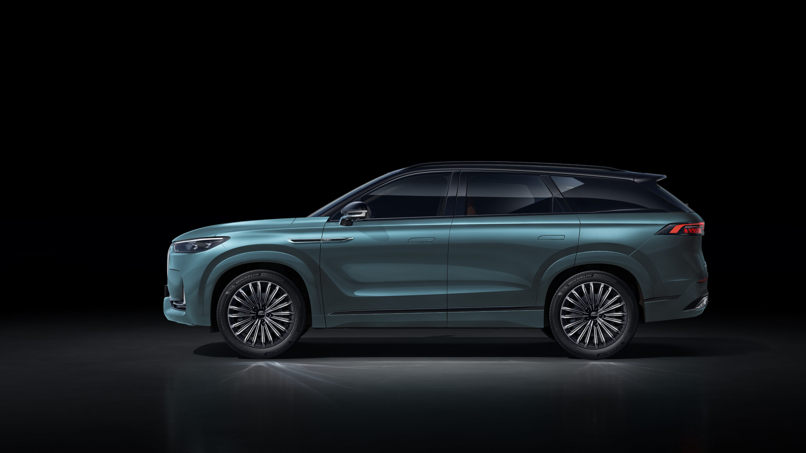 JAECOO 8 SUPER HYBRID - 77