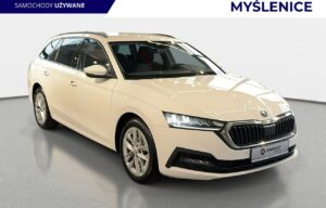 Używany samochód marki Škoda, model Octavia, rocznik 2023, przebieg 91100km