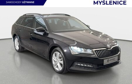 Używany samochód marki Škoda, model Superb, rocznik 2021, przebieg 142400km