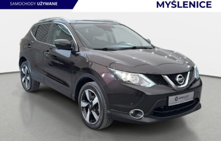 Używany samochód marki Nissan, model Qashqai, rocznik 2016, przebieg 175100km