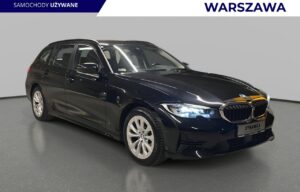 Używany samochód marki BMW, model 320, rocznik 2021, przebieg 90900km