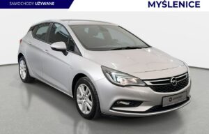 Używany samochód marki Opel, model Astra, rocznik 2016, przebieg 147300km