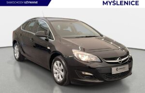 Używany samochód marki Opel, model Astra, rocznik 2018, przebieg 103500km