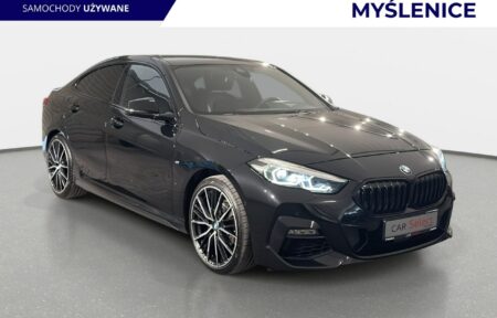 Używany samochód marki BMW, model 218, rocznik 2023, przebieg 107700km