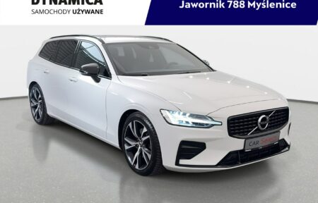 Używany samochód marki Volvo, model V60, rocznik 2021, przebieg 94900km