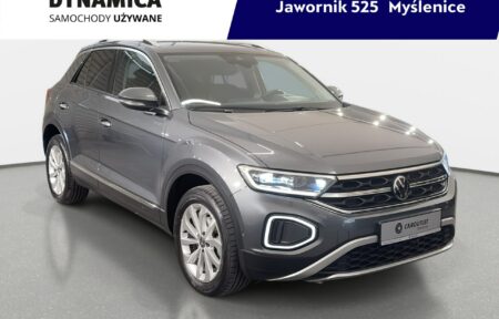 Używany samochód marki Volkswagen, model T-Roc, rocznik 2023, przebieg 30800km - miniaturka 0