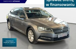 Używany samochód marki Škoda, model Superb, rocznik 2024, przebieg 19700km