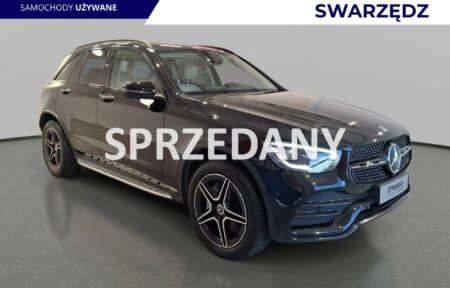 Używany samochód marki Mercedes, model GLC 300, rocznik 2021, przebieg 129900km - miniaturka 0
