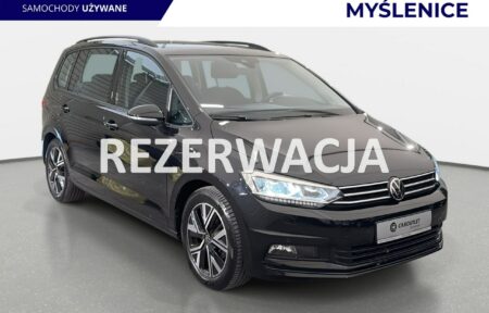 Używany samochód marki Volkswagen, model Touran, rocznik 2023, przebieg 75900km - miniaturka 0