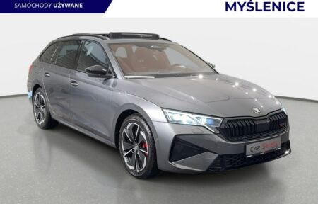 Używany samochód marki Škoda, model Octavia, rocznik 2025, przebieg 3000km