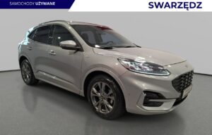 Używany samochód marki Ford, model Kuga, rocznik 2021, przebieg 65200km
