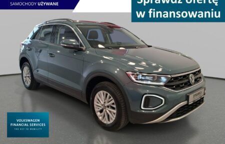 Używany samochód marki Volkswagen, model T-Roc, rocznik 2023, przebieg 36500km