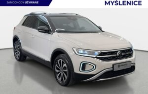 Używany samochód marki Volkswagen, model T-Roc, rocznik 2022, przebieg 44600km
