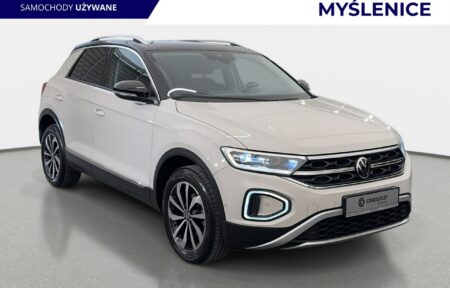 Używany samochód marki Volkswagen, model T-Roc, rocznik 2022, przebieg 44600km