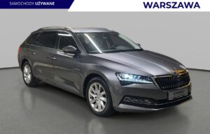 Używany samochód marki Škoda, model Superb, rocznik 2024, przebieg 29200km