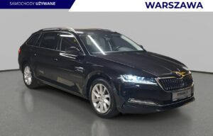 Używany samochód marki Škoda, model Superb, rocznik 2024, przebieg 61000km
