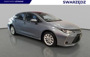 Używany samochód marki Toyota, model Corolla, rocznik 2022, przebieg 31200km