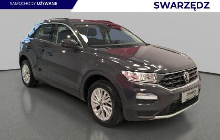 Używany samochód marki Volkswagen, model T-Roc, rocznik 2021, przebieg 67100km