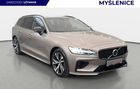 Używany samochód marki Volvo, model V60, rocznik 2022, przebieg 91600km