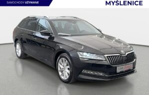 Używany samochód marki Škoda, model Superb, rocznik 2024, przebieg 57600km