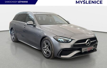 Używany samochód marki Mercedes, model C 200, rocznik 2021, przebieg 72600km