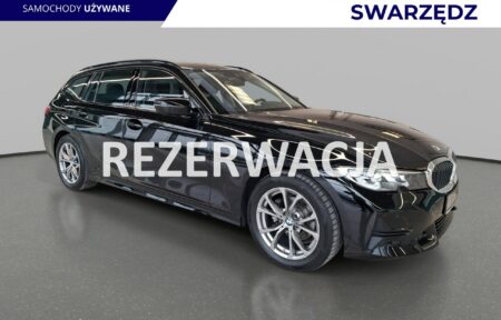 Używany samochód marki BMW, model 318, rocznik 2021, przebieg 77300km - miniaturka 0