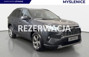 Używany samochód marki Toyota, model RAV-4, rocznik 2020, przebieg 86700km