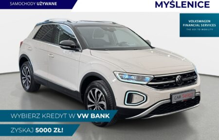Używany samochód marki Volkswagen, model T-Roc, rocznik 2022, przebieg 23500km