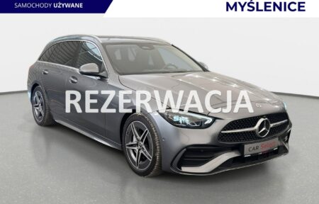 Używany samochód marki Mercedes, model C 200, rocznik 2021, przebieg 72600km