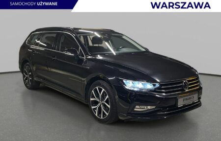 Używany samochód marki Volkswagen, model Passat Variant, rocznik 2023, przebieg 135800km
