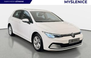Używany samochód marki Volkswagen, model Golf, rocznik 2023, przebieg 111100km