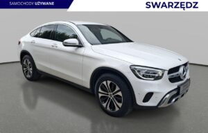 Używany samochód marki Mercedes, model GLC 200, rocznik 2022, przebieg 93000km
