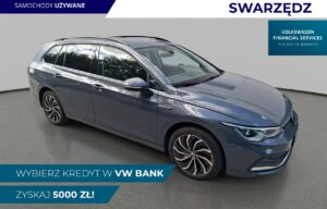 Używany samochód marki Volkswagen, model Golf, rocznik 2023, przebieg 101200km