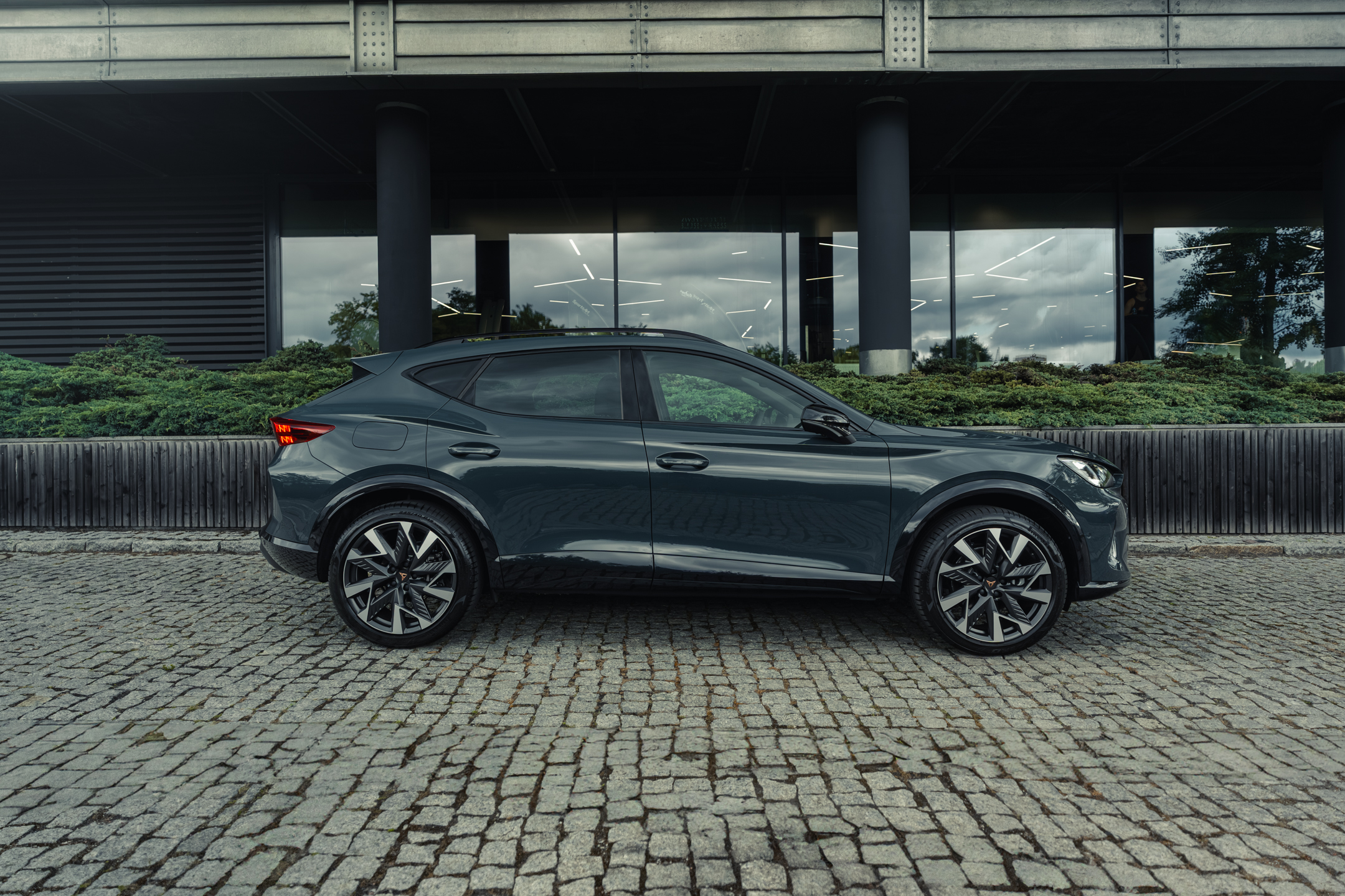 CUPRA Terramar vs CUPRA Formentor – który model hiszpańskiej marki wybrać w 2026 roku? - 85