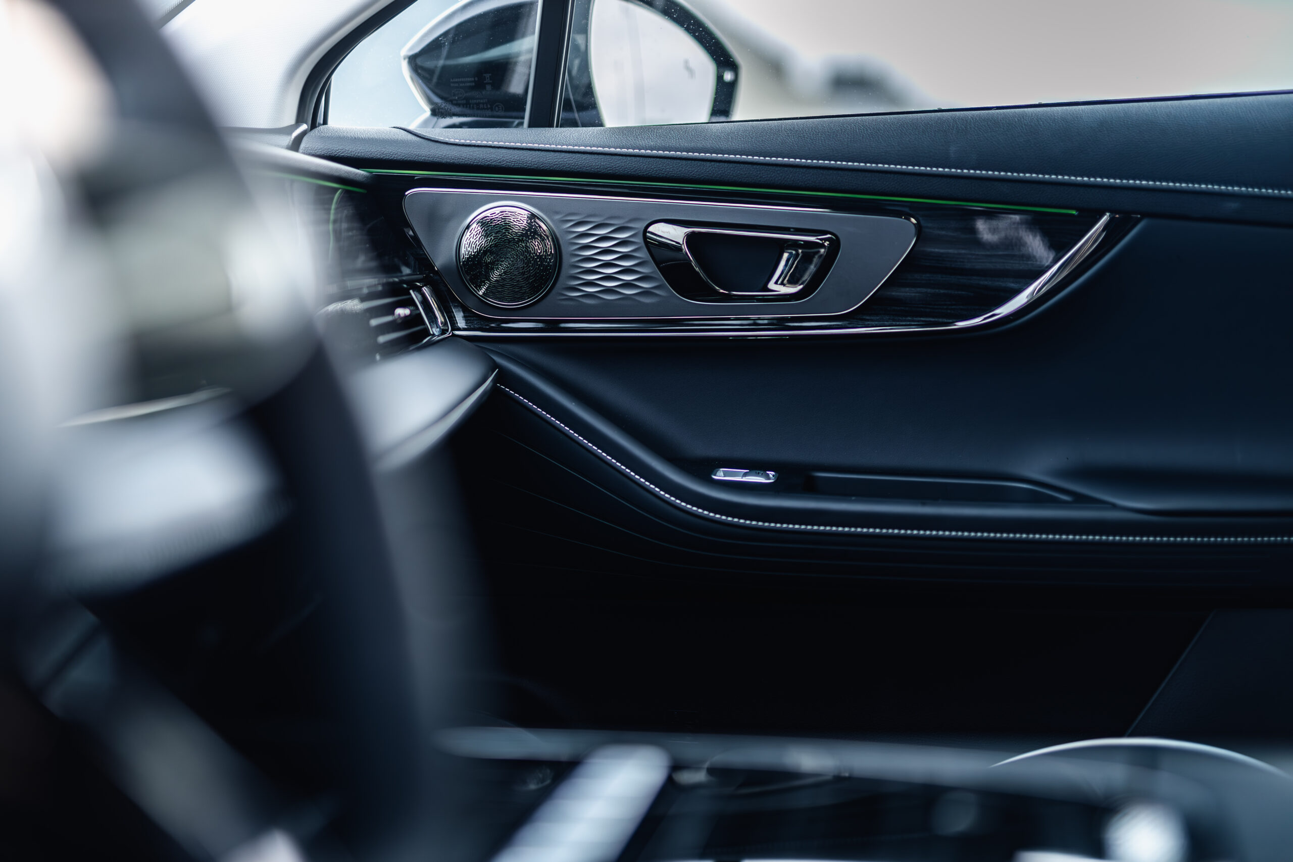 Omoda 5 Hybrid – jak kompaktowy SUV osiąga 1000 km zasięgu? Koszty eksploatacji i spalanie - 61
