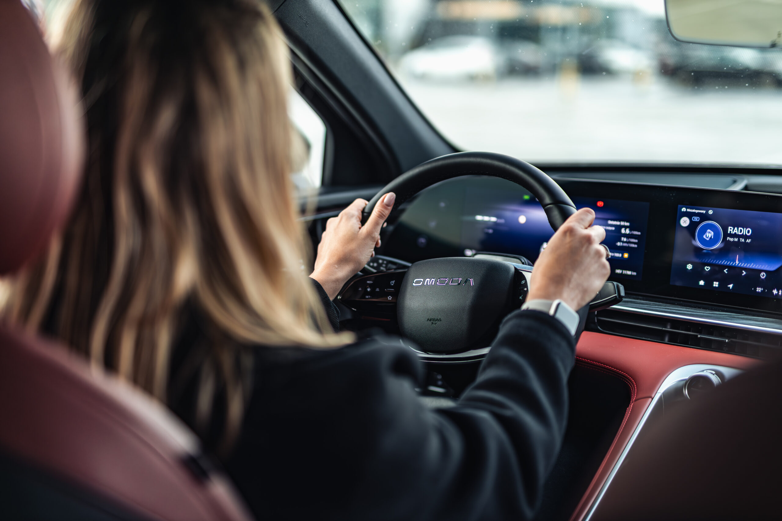 Omoda 5 Hybrid – jak kompaktowy SUV osiąga 1000 km zasięgu? Koszty eksploatacji i spalanie - 15