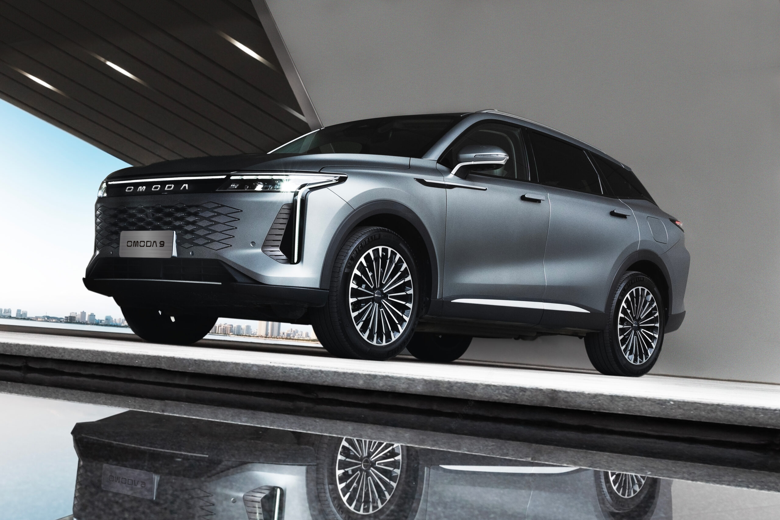 10 powodów, żeby kupić samochód Omoda 9 Super Hybrid w salonie Dynamica Kraków i Warszawa - 39