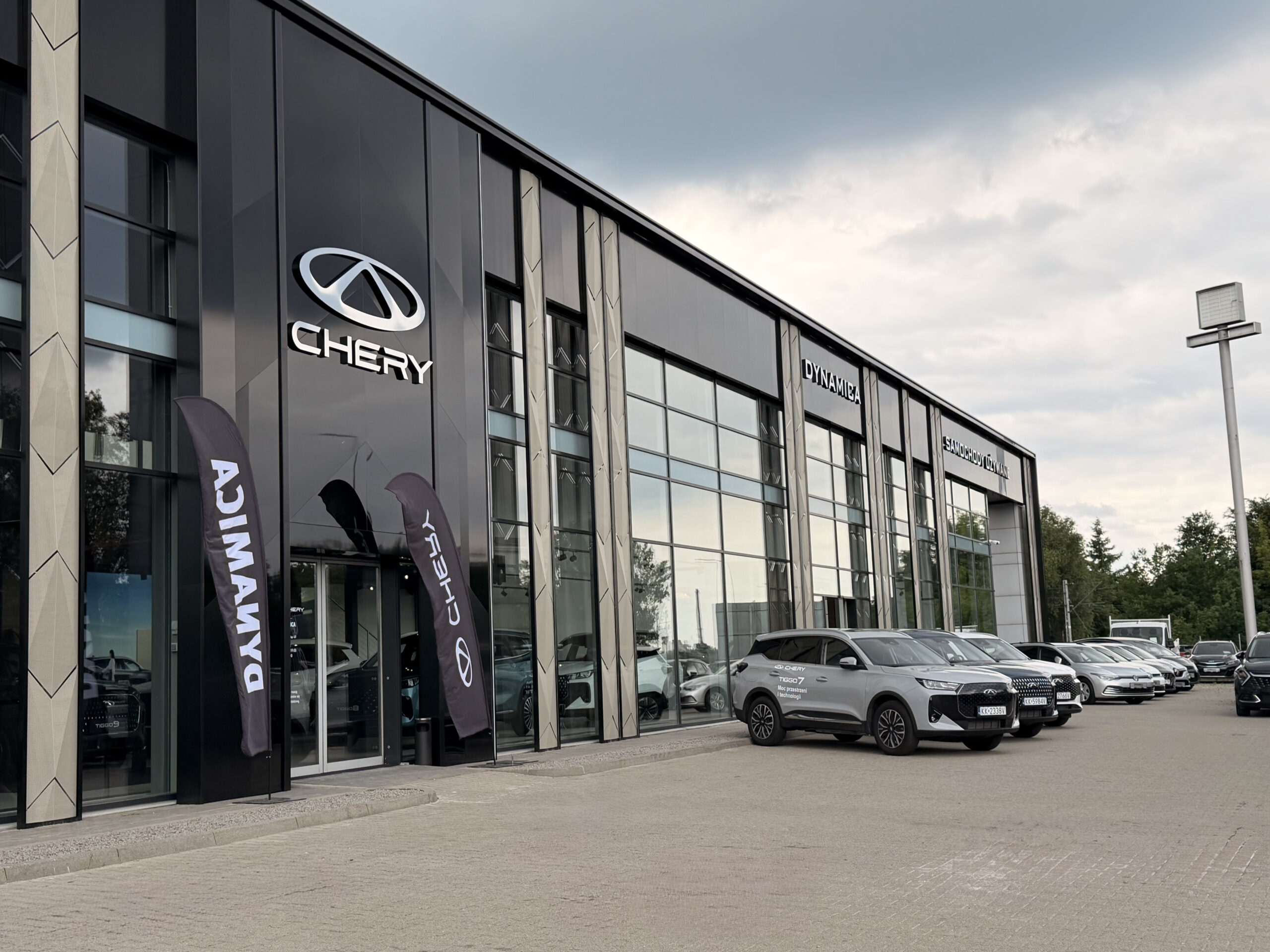 Salon Chery Poznań