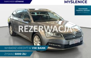 Używany samochód marki Škoda, model Superb, rocznik 2024, przebieg 19700km