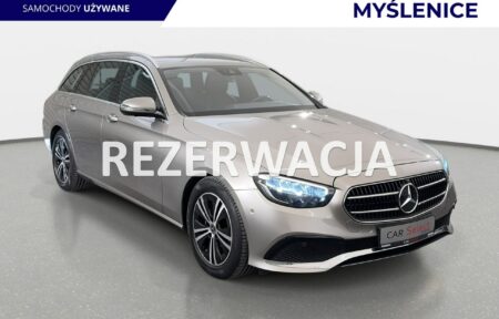 Używany samochód marki Mercedes, model E 220, rocznik 2021, przebieg 97400km - miniaturka 0