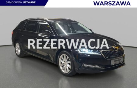 Używany samochód marki Škoda, model Superb, rocznik 2024, przebieg 61000km