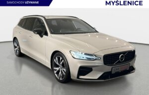 Używany samochód marki Volvo, model V60, rocznik 2021, przebieg 127800km