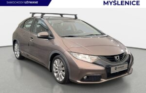 Używany samochód marki Honda, model Civic, rocznik 2012, przebieg 122900km