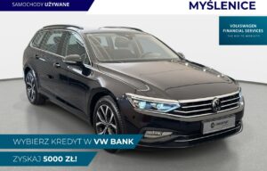 Używany samochód marki Volkswagen, model Passat Variant, rocznik 2023, przebieg 137300km