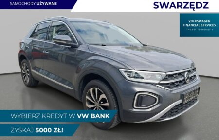 Używany samochód marki Volkswagen, model T-Roc, rocznik 2024, przebieg 37600km