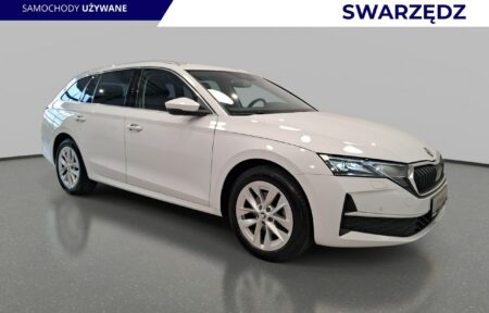 Używany samochód marki Škoda, model Octavia, rocznik 2024, przebieg 20000km
