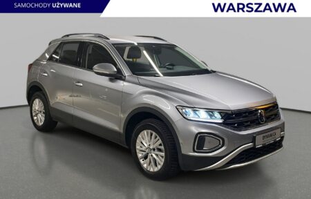 Używany samochód marki Volkswagen, model T-Roc, rocznik 2024, przebieg 18800km
