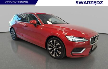 Używany samochód marki Volvo, model V60, rocznik 2023, przebieg 103700km