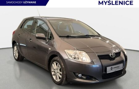 Używany samochód marki Toyota, model Auris, rocznik 2009, przebieg 175900km